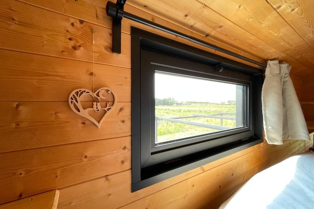 Myinsolite - Tiny-House, Jacuzzi, Brasero, Piscine 艾格-莫尔特 外观 照片