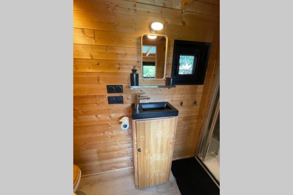 Myinsolite - Tiny-House, Jacuzzi, Brasero, Piscine 艾格-莫尔特 外观 照片